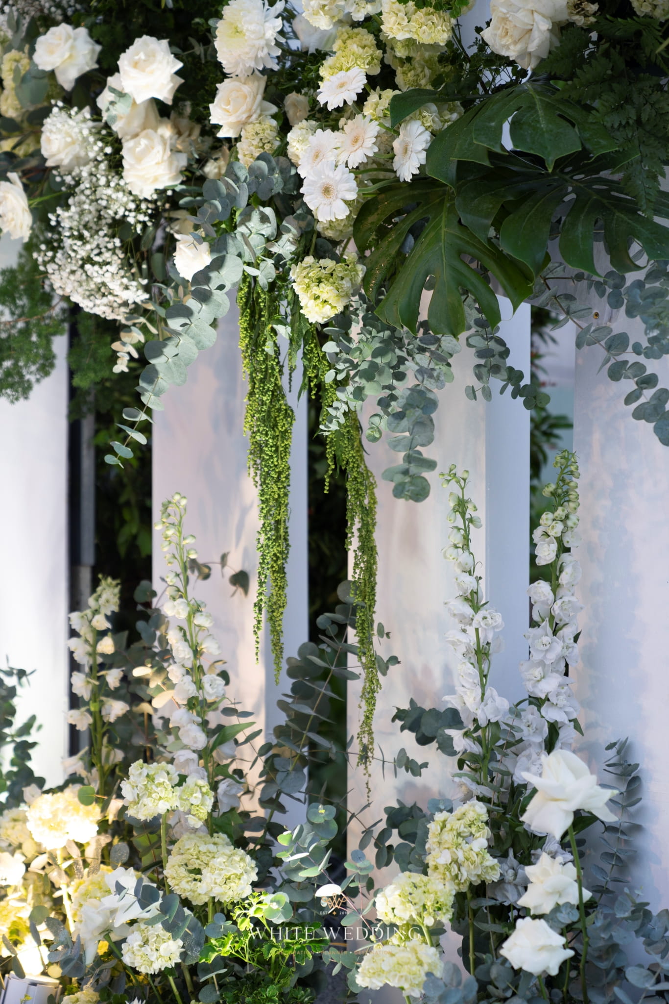 White Land 9 trang tri tiec cuoi white land white wedding 7