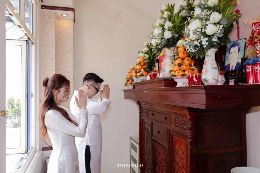 Nhà Gái Chuẩn Bị Gì Cho Ngày Ăn Hỏi? Lộ Trình Lễ Nghi Chu Toàn 1 dam hoi