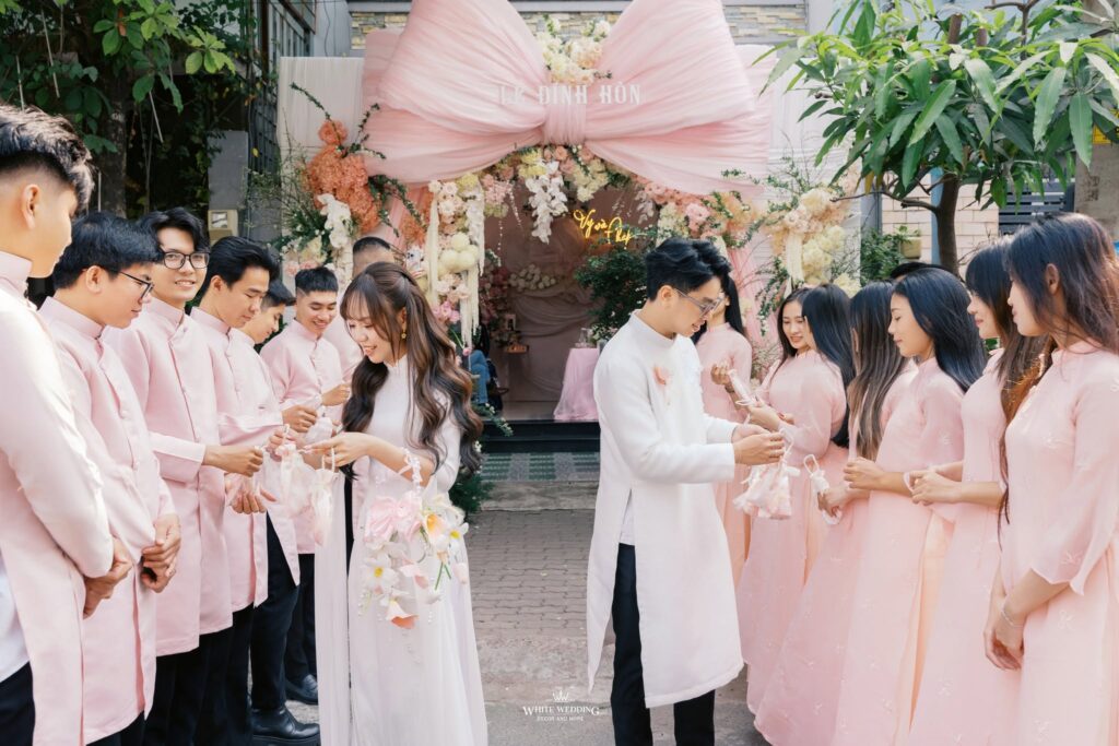 Nhà Gái Chuẩn Bị Gì Cho Ngày Ăn Hỏi? Lộ Trình Lễ Nghi Chu Toàn 9 dam hoi