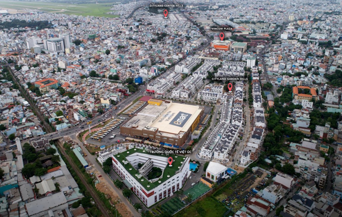 Giải Pháp Trang Trí Gia Tiên Tối Ưu Cho Nhà Phố Nội Thành Gò Vấp, Bình Thạnh & Tân Bình 1 trang tri gia tien